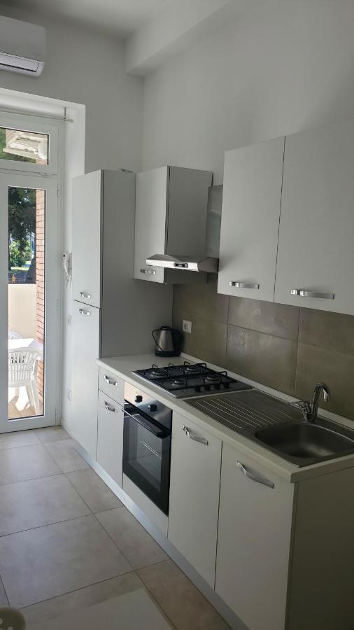 B&B Lido Apartament 10A Civitanova Marche Eksteriør bilde