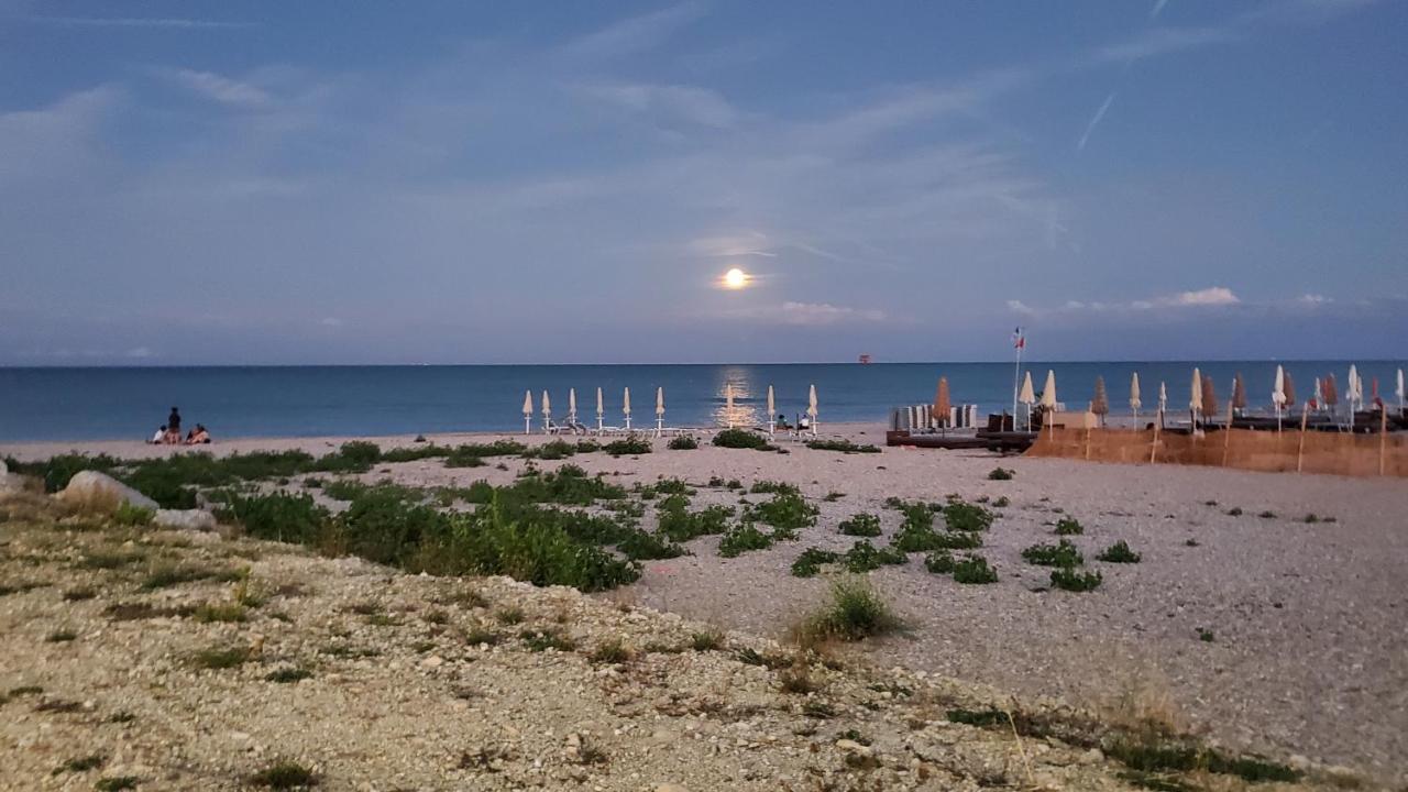 B&B Lido Apartament 10A Civitanova Marche Eksteriør bilde